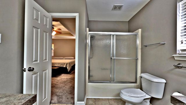 106 Tenkiller Dr, Sherwood, AR 72120