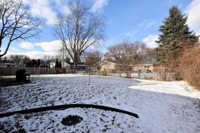 N114W15166 Vicksburg AVENUE, Germantown, WI 53022