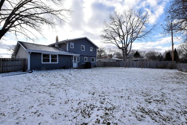 N114W15166 Vicksburg AVENUE, Germantown, WI 53022