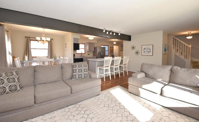 N114W15166 Vicksburg AVENUE, Germantown, WI 53022