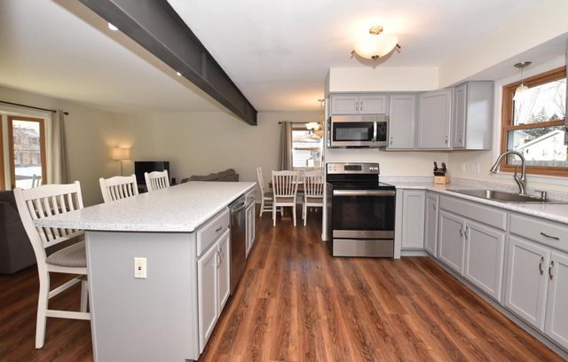 N114W15166 Vicksburg AVENUE, Germantown, WI 53022