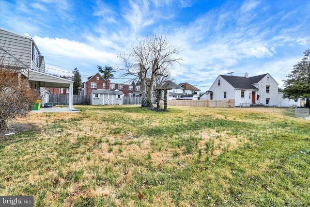 720 ELM TER, York, PA 17404