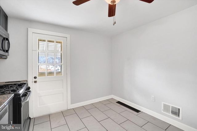 720 ELM TER, York, PA 17404