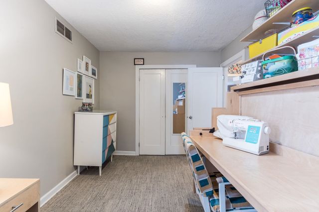 1531 W Julianne St, Wichita, KS 67203