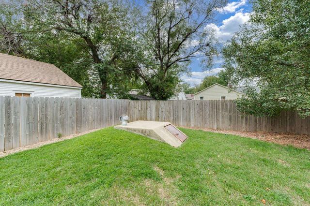 1531 W Julianne St, Wichita, KS 67203