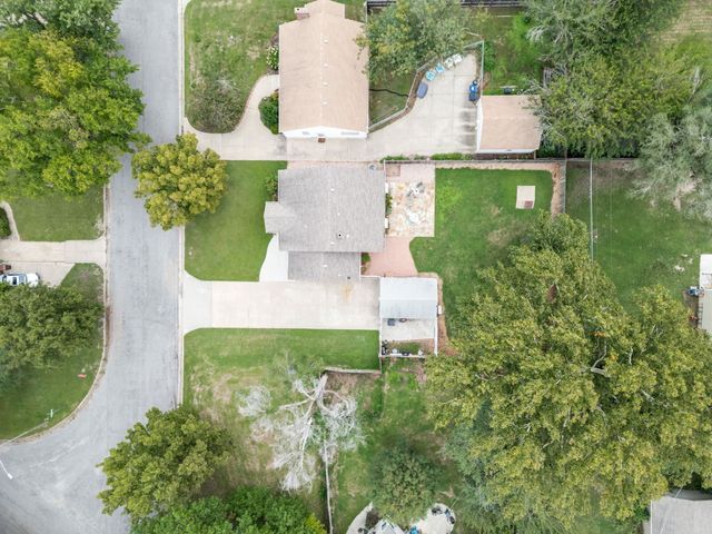 1531 W Julianne St, Wichita, KS 67203