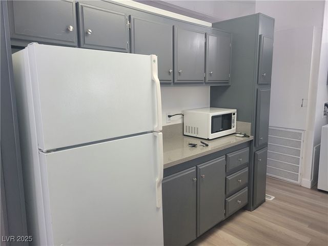 1060 Bunch Street, Pahrump, NV 89048