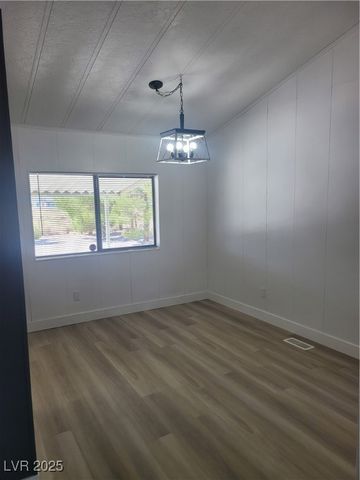 1060 Bunch Street, Pahrump, NV 89048