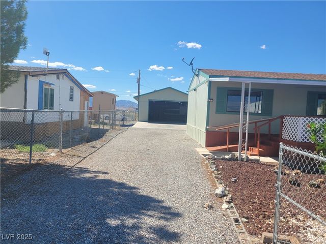 1060 Bunch Street, Pahrump, NV 89048
