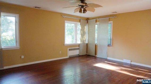 8 S Mountain Way, West Orange, NJ 07052