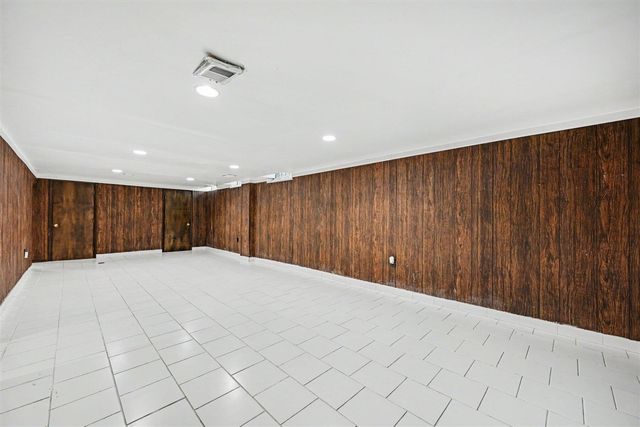 14345 Knolson Street, Livonia, MI 48154