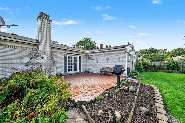 14345 Knolson Street, Livonia, MI 48154