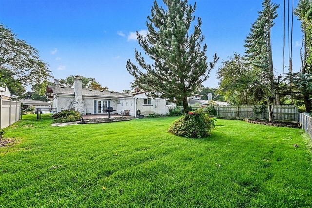 14345 Knolson Street, Livonia, MI 48154
