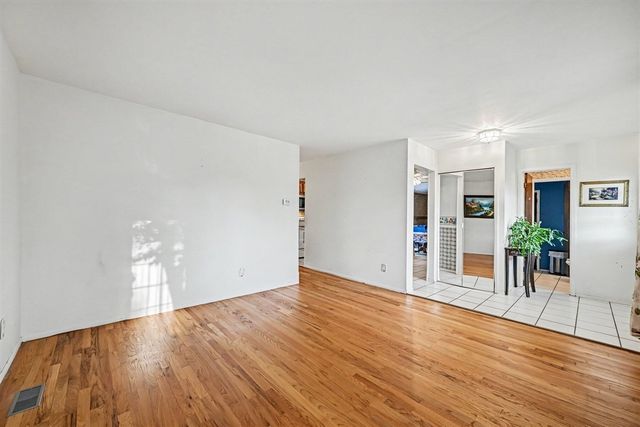 14345 Knolson Street, Livonia, MI 48154