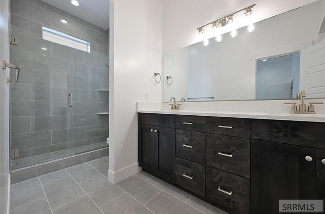 3653 Eugene Avenue, Ammon, ID 83406