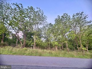 1462 W WYNONAH DRIVE, Auburn, PA 17922