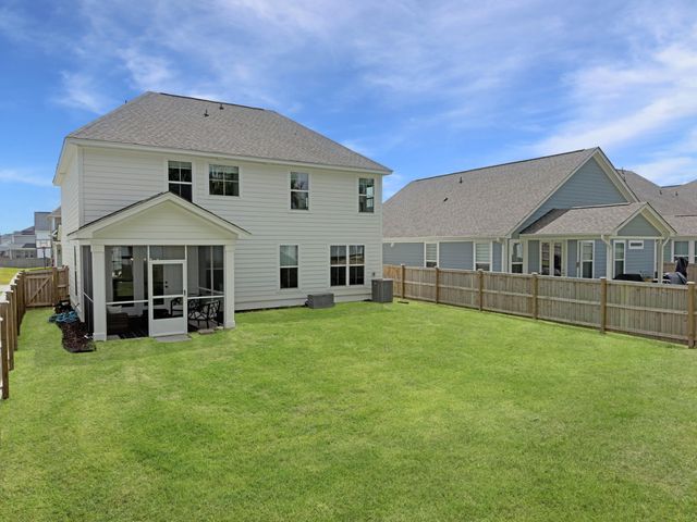 460 Eagleview Drive, Moncks Corner, SC 29461