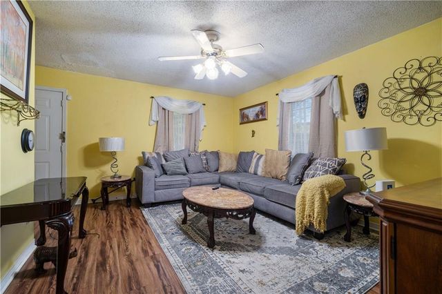 2115 Hoppin Street, Mobile, AL 36605
