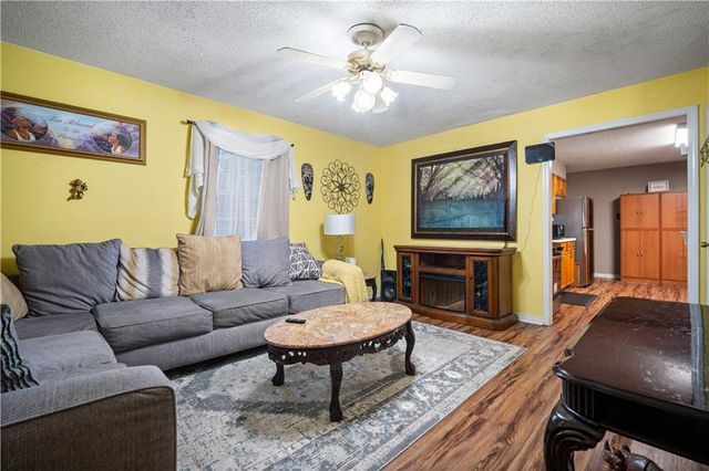 2115 Hoppin Street, Mobile, AL 36605