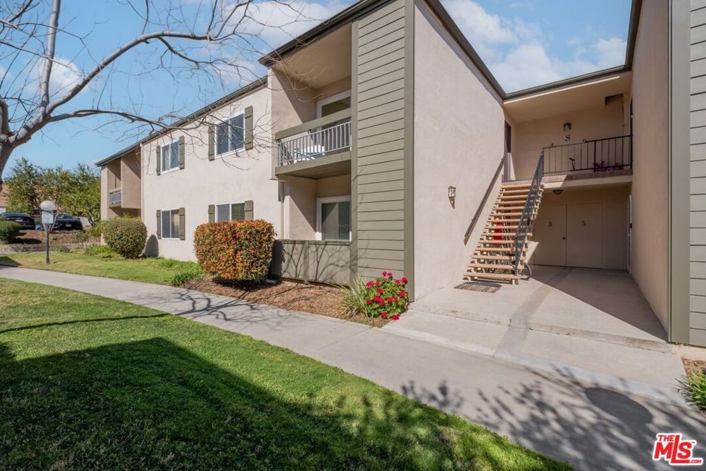 25730 Player Drive S4, Valencia, CA 91355