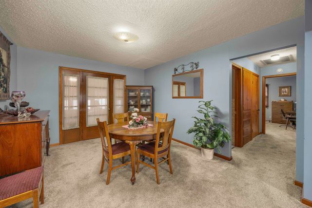 241 S Oak St, Howard, KS 67349