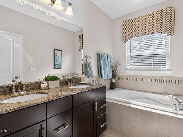 1011 Tender Drive, Apex, NC 27502