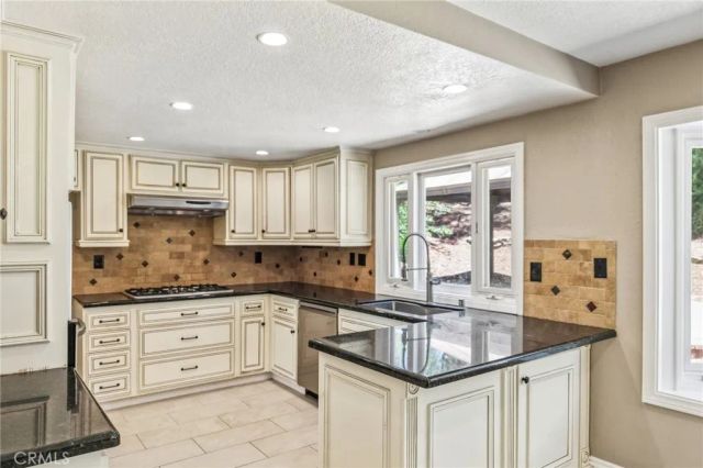 24405 Paseo De Toronto, Yorba Linda, CA 92887