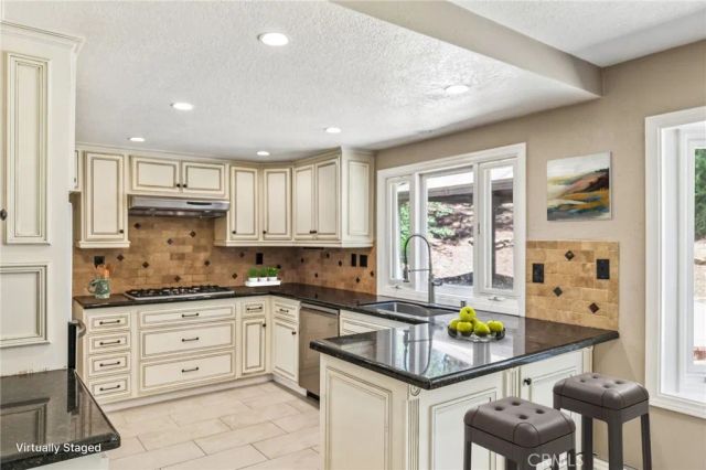 24405 Paseo De Toronto, Yorba Linda, CA 92887