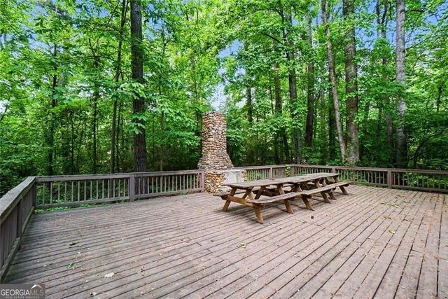 607 Crimsonwood Court, Powder Springs, GA 30127