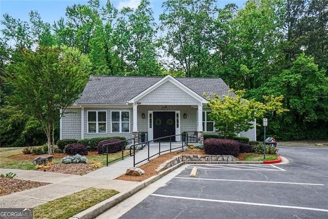 607 Crimsonwood Court, Powder Springs, GA 30127