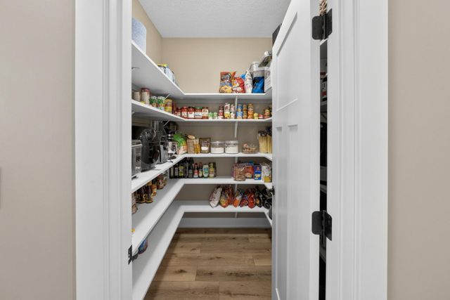 2908 Platinum Drive NE, Rochester, MN 55906