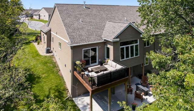 2908 Platinum Drive NE, Rochester, MN 55906