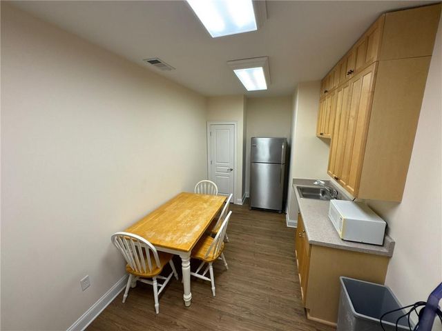 4080 Mcginnis Ferry Road 404, Alpharetta, GA 30005