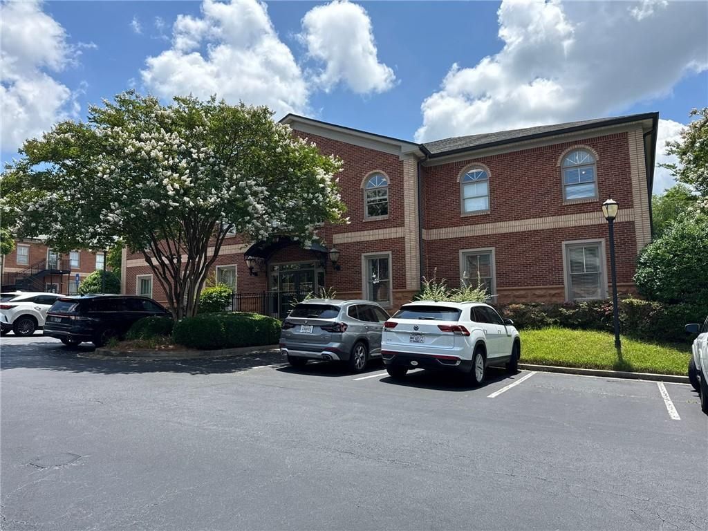 4080 Mcginnis Ferry Road 404, Alpharetta, GA 30005
