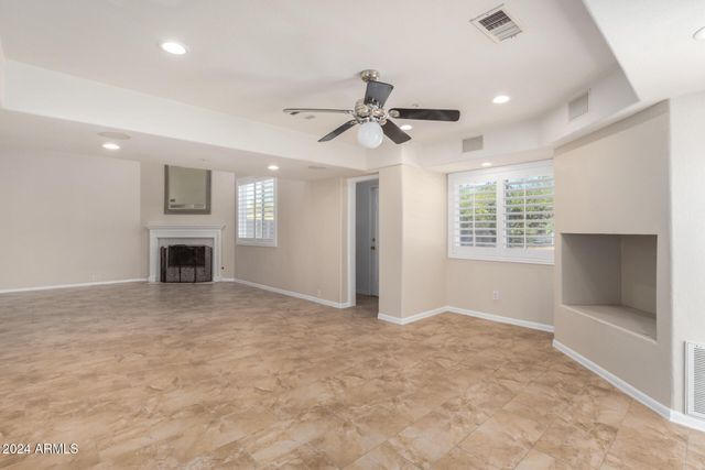 9382 E ASTER Drive, Scottsdale, AZ 85260