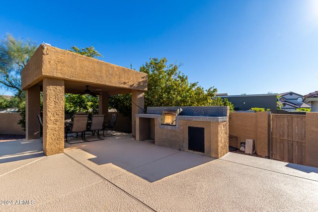 9382 E ASTER Drive, Scottsdale, AZ 85260