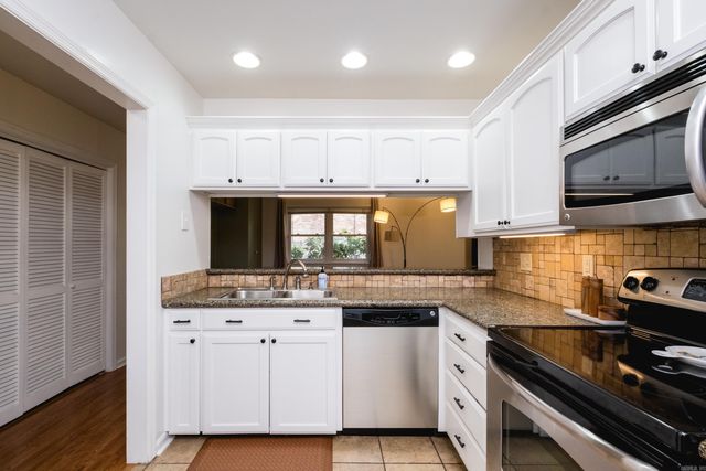 2204 Clapboard Hill Road, Little Rock, AR 72227