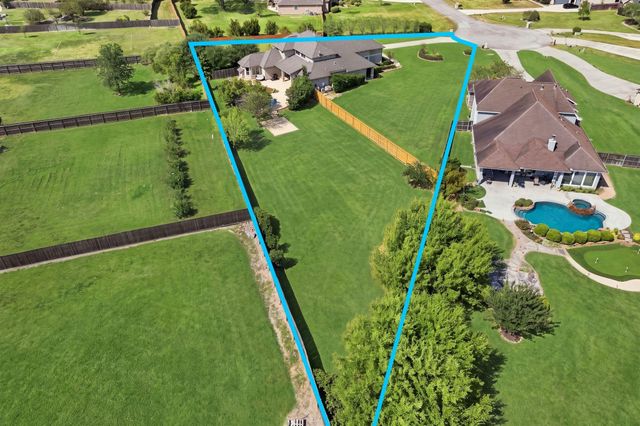 18807 Serene Water Court, Montgomery, TX 77356