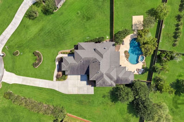 18807 Serene Water Court, Montgomery, TX 77356