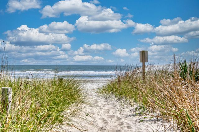 2500 N Ocean Blvd Unit 610, North Myrtle Beach, SC 29582