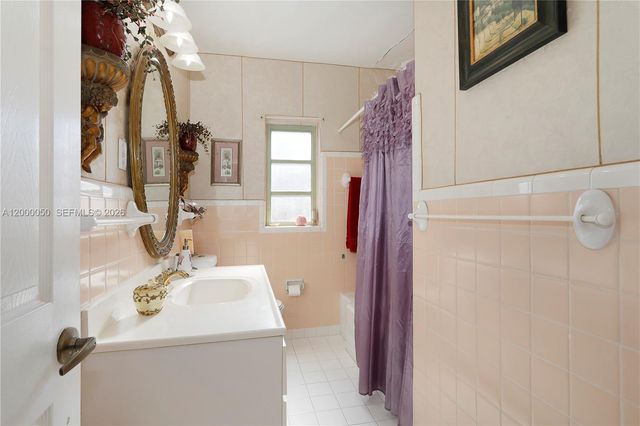 3030 SW 57th Ave, Miami, FL 33155