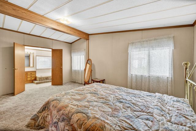 1001 SE 15th Street 110, Bend, OR 97702