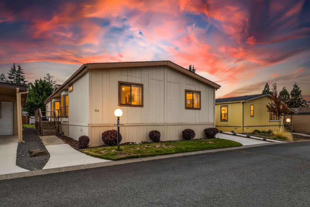 1001 SE 15th Street 110, Bend, OR 97702