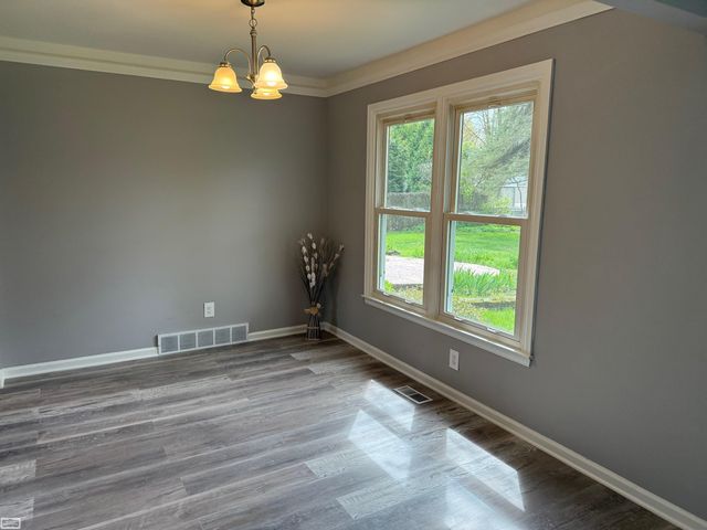 34518 Shorewood Street, Chesterfield Twp, MI 48047