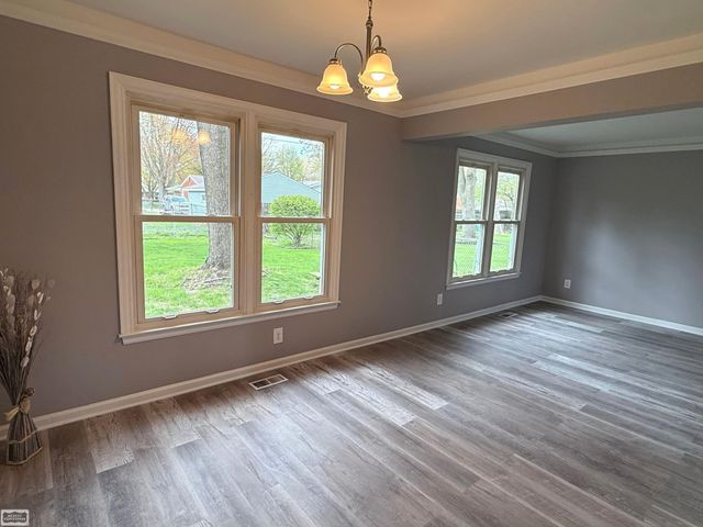 34518 Shorewood Street, Chesterfield Twp, MI 48047