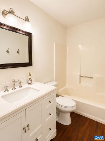 128 HARVEST DR, Charlottesville, VA 22903