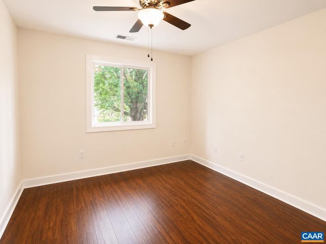 128 HARVEST DR, Charlottesville, VA 22903