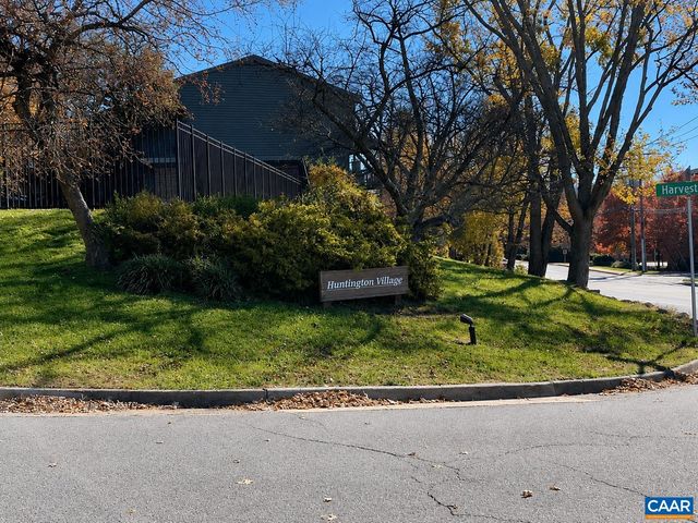 128 HARVEST DR, Charlottesville, VA 22903