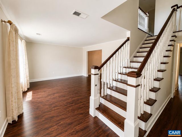128 HARVEST DR, Charlottesville, VA 22903