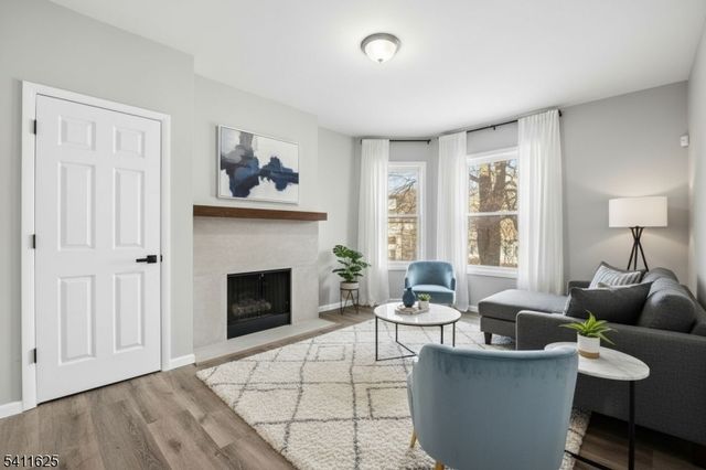 38 Mapes Ave, Newark City, NJ 07112